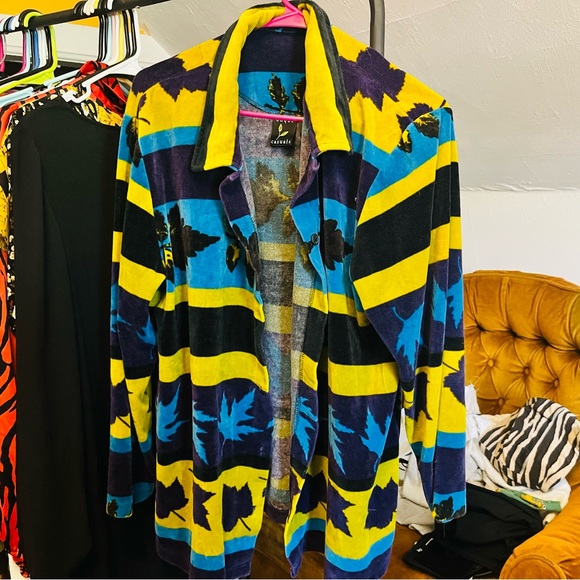 Onque Casuals Blue and Yellow Leaf Pattern Jacket - Picture 1 of 3